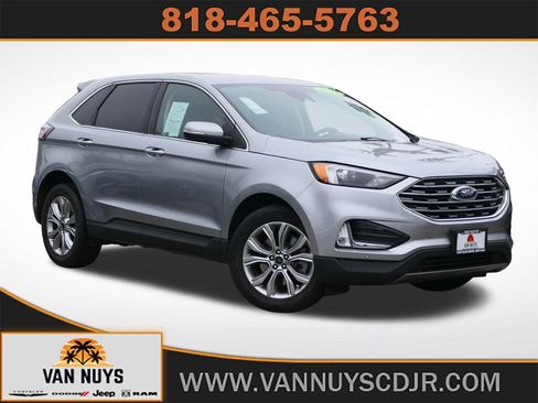 Used 2024 Ford Edge Titanium image 1