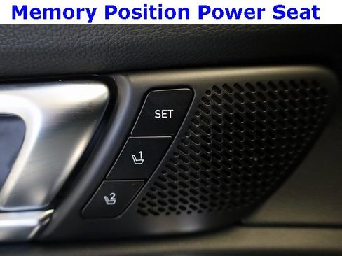 Used 2022 Kia Telluride SX w/ SX Prestige Package image 22