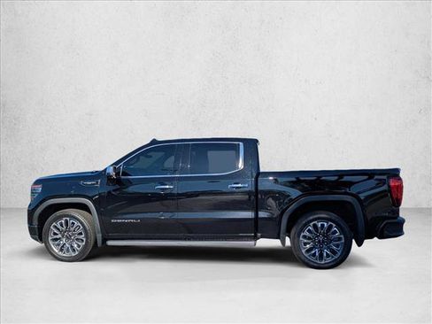 Used 2023 GMC Sierra 1500 Denali Ultimate image 8