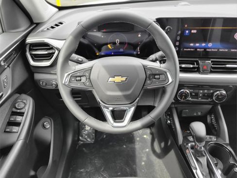 New 2026 Chevrolet TrailBlazer LT w/ Convenience Package image 13