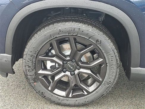 New 2025 Honda Pilot Touring image 26