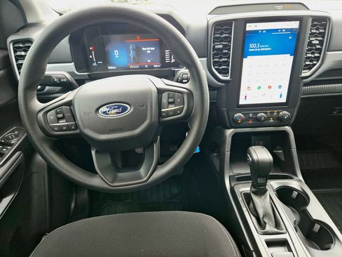 Used 2025 Ford Ranger XL RWD image 10