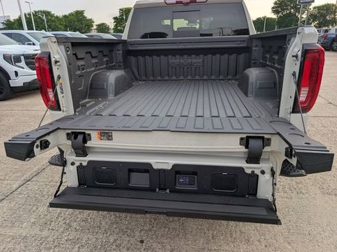 New 2026 GMC Sierra 1500 Denali Ultimate AWD/4WD image 7