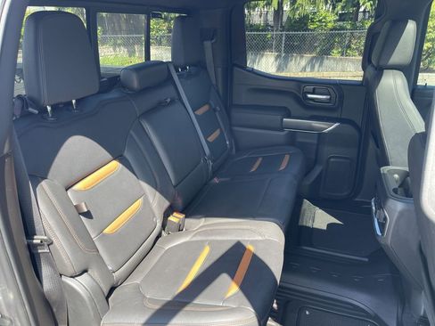 Certified 2021 GMC Sierra 1500 AT4 w/ AT4 Value Package AWD/4WD image 27