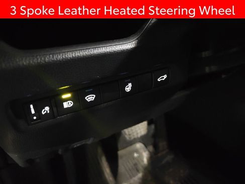 Used 2023 Toyota RAV4 XLE image 8