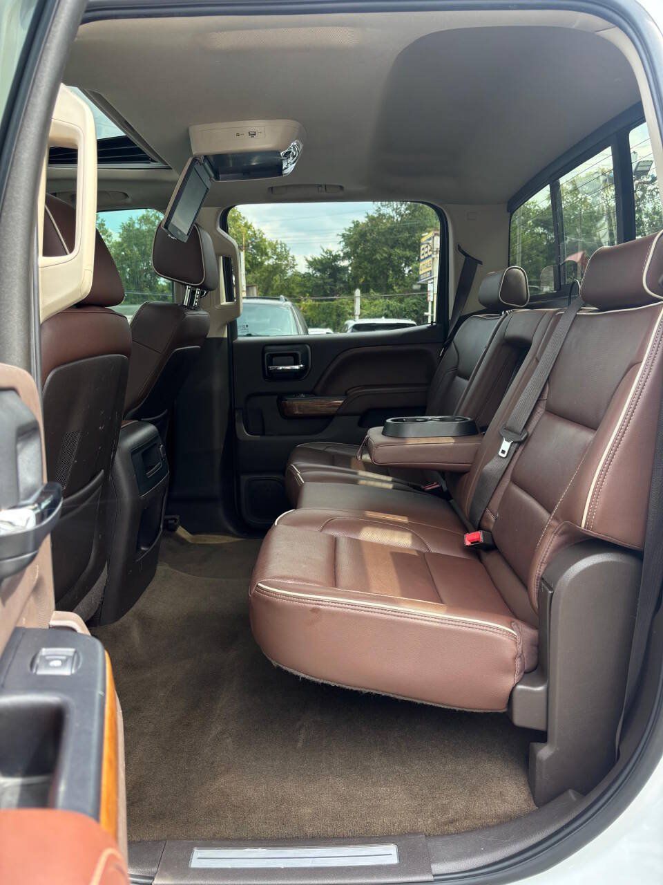 Used 2015 Chevrolet Silverado 3500 High Country w/ Duramax Plus Package AWD/4WD image 12