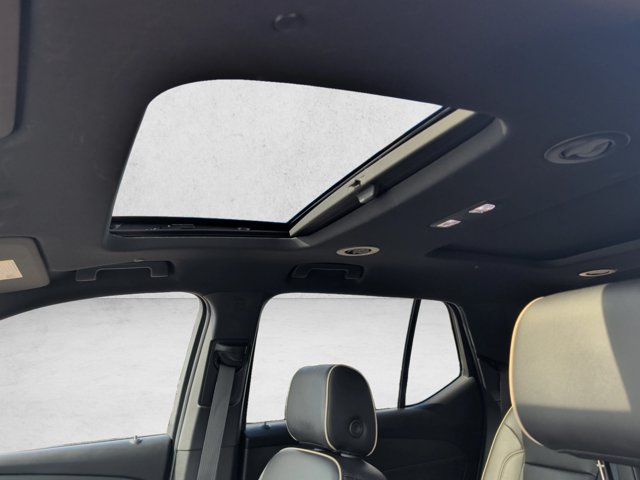 Certified 2024 Chevrolet Traverse Premier w/ Redline Edition FWD image 16