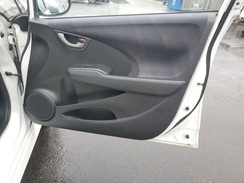 Used 2010 Honda Fit Sport image 26