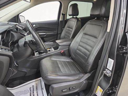 Used 2017 Ford Escape Titanium w/ Equipment Group 301A AWD/4WD image 7