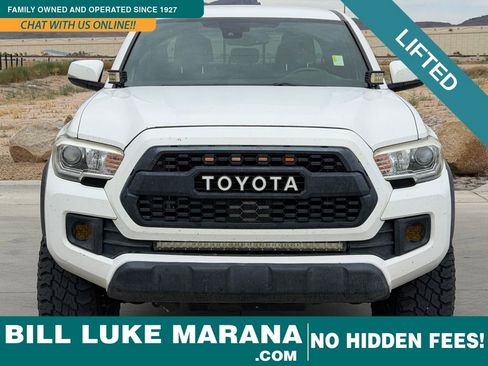 Used 2019 Toyota Tacoma TRD Off-Road w/ Technology Package image 5