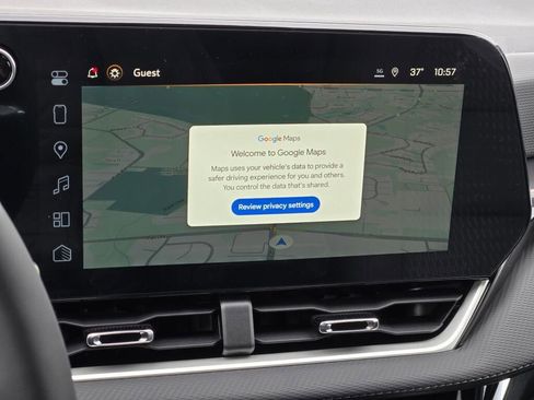 New 2026 Chevrolet Equinox LT w/ LPO, Floor Liner Package image 22