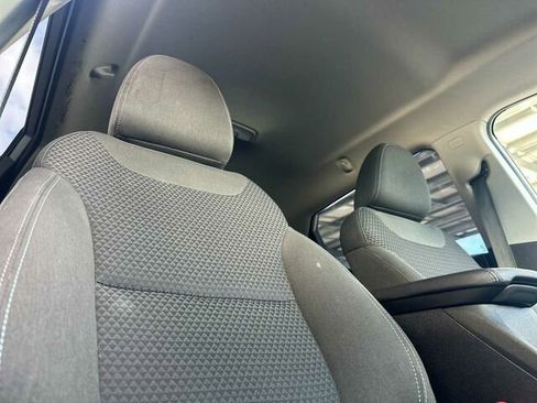 Used 2022 Chevrolet Bolt LT image 20