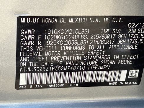 Certified 2025 Honda HR-V LX image 28