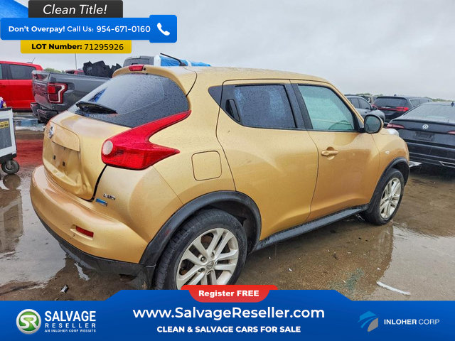 Used 2014 Nissan Juke S AWD/4WD image 4