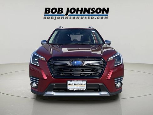 Used 2023 Subaru Forester Touring image 2