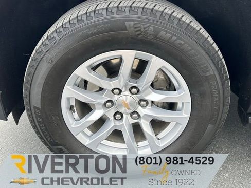 Certified 2024 Chevrolet Tahoe LS AWD/4WD image 32