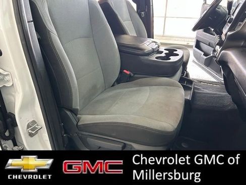 Used 2021 RAM 2500 Big Horn image 25