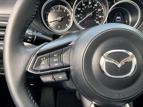 Used 2025 MAZDA CX-5 AWD 2.5 S w/ Preferred Package image 23