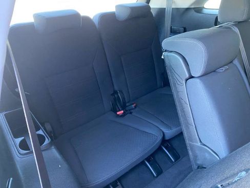 Used 2018 Kia Sorento LX image 19