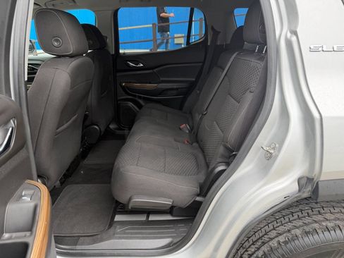 Used 2019 GMC Acadia SLE AWD/4WD image 12