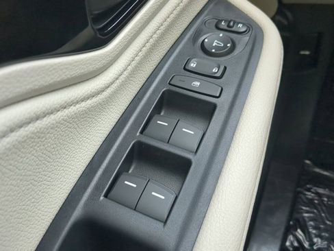 New 2026 Honda Odyssey Touring image 23