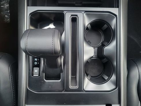 New 2025 Ford F150 Lariat w/ Equipment Group 502A High image 34