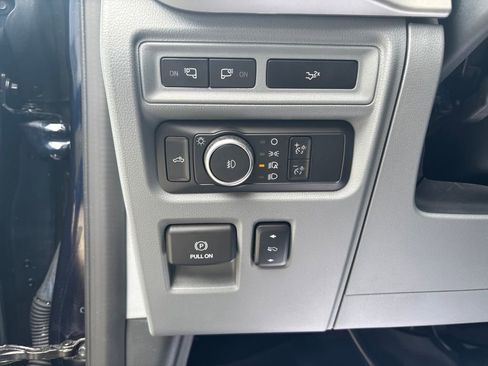 Used 2022 Ford F150 XLT w/ Equipment Group 302A High AWD/4WD image 56