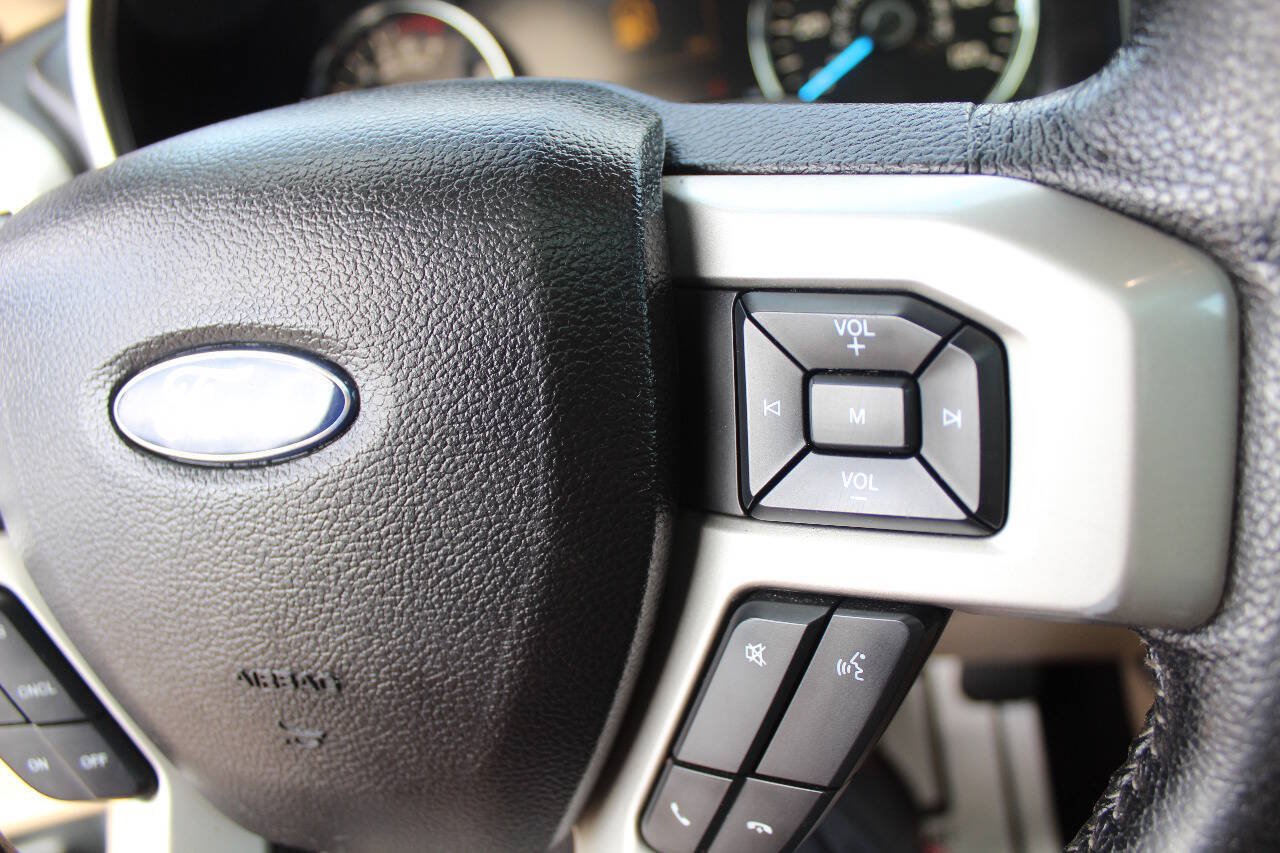 Used 2015 Ford F150 Lariat AWD/4WD image 13