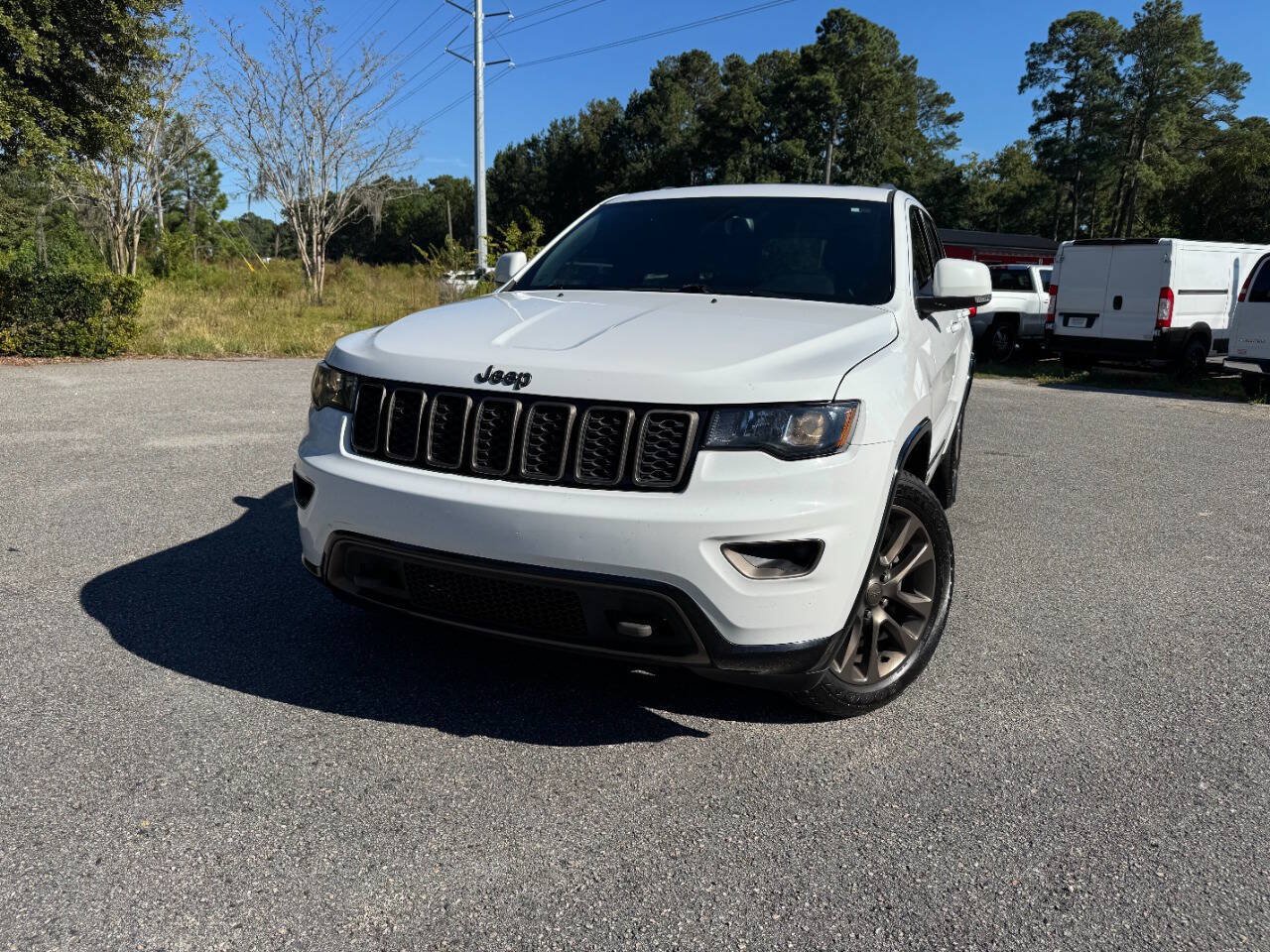 Used 2016 Jeep Grand Cherokee Limited 75th Anniversary AWD/4WD image 27