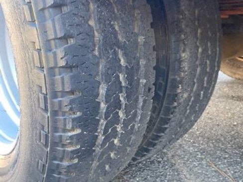 Used 2011 Ford F350 XL image 31