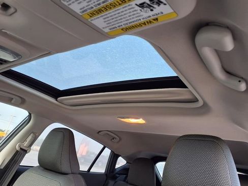 Certified 2024 Subaru Crosstrek 2.0i Premium AWD/4WD image 6