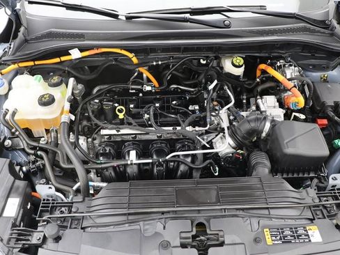 Used 2023 Ford Escape ST-Line Elite w/ Class II Trailer Tow Package image 29