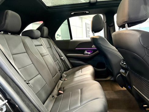 Used 2025 Mercedes-Benz GLE 350 4MATIC image 19