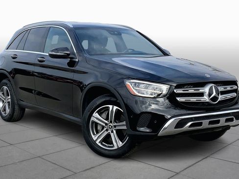 Used 2022 Mercedes-Benz GLC 300 4MATIC image 2