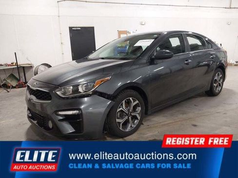 Used 2019 Kia Forte LXS FWD image 3