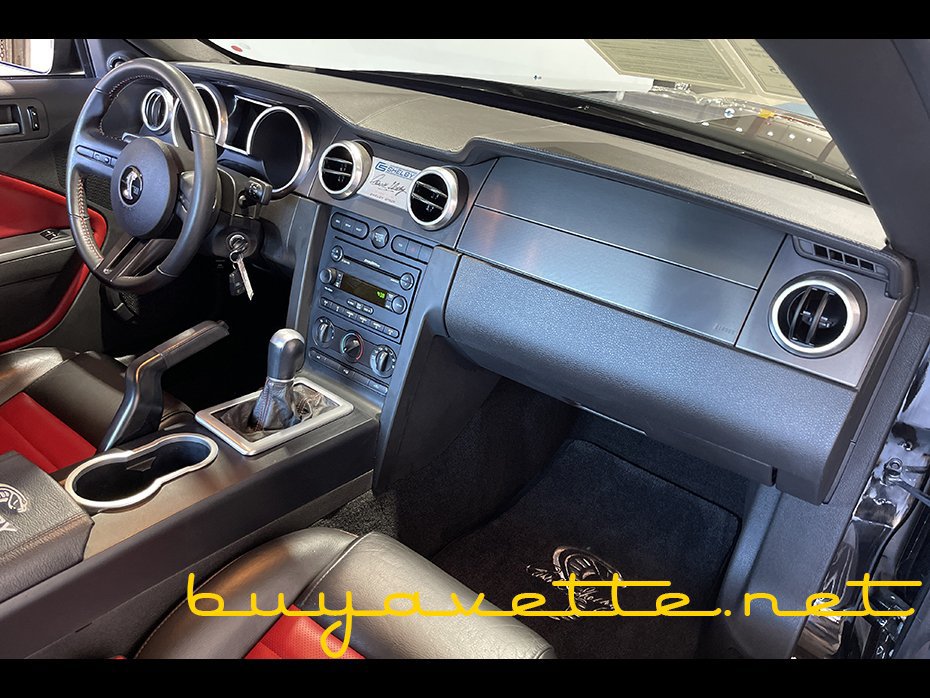 Used 2007 Ford Mustang Shelby GT500 RWD image 13