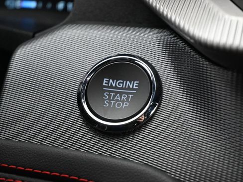 New 2026 Ford Explorer ST-Line w/ ST-Line Street Pack image 13