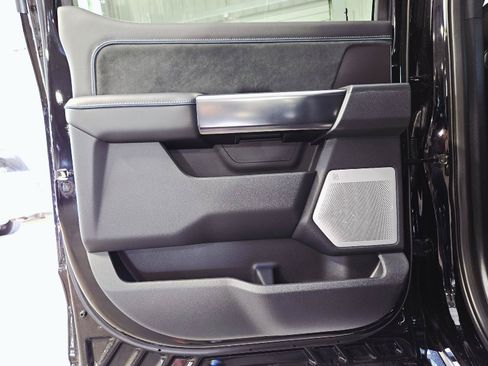 Used 2026 Ford F250 Platinum w/ Tremor Off-Road Package AWD/4WD image 31