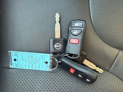 Used 2019 Nissan Frontier PRO-4X w/ Pro-4x Luxury Package AWD/4WD image 34
