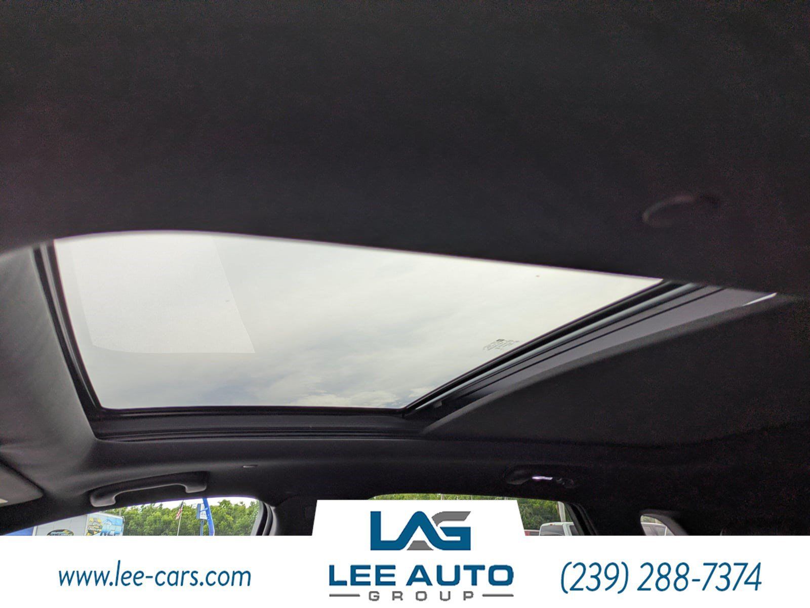 Used 2020 Cadillac XT5 Premium Luxury FWD image 19