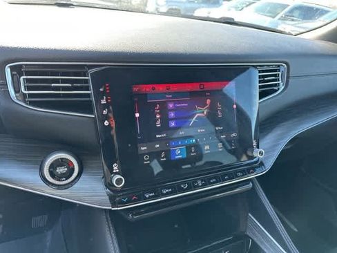 Used 2024 Jeep Wagoneer Series II image 7