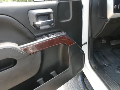 Used 2019 GMC Sierra 1500 SLE w/ SLE Value Package RWD image 14
