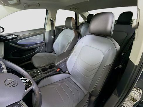 Certified 2025 Volkswagen Jetta SEL FWD image 11