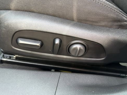 Used 2020 Chevrolet Malibu LT image 10