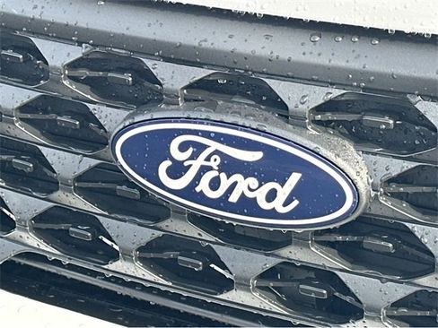 New 2025 Ford Maverick XL image 20