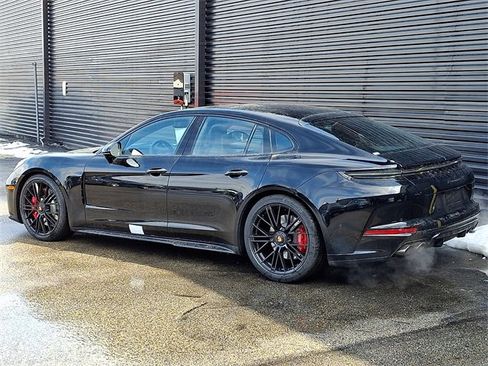 New 2026 Porsche Panamera GTS image 3