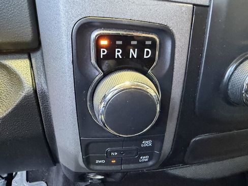 Used 2016 RAM 1500 Express image 19