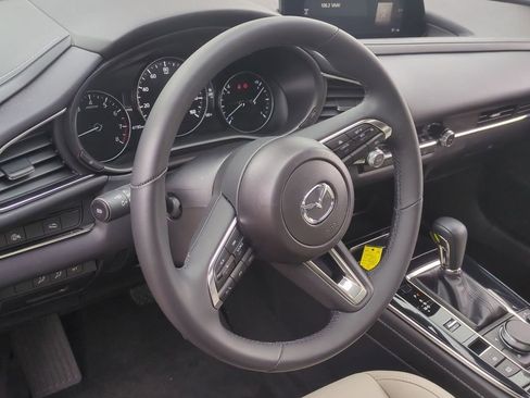 Certified 2025 MAZDA CX-30 AWD 2.5 S w/ Preferred Package image 27