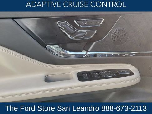 Used 2023 Lincoln Corsair FWD w/ Equipment Group 101A image 11