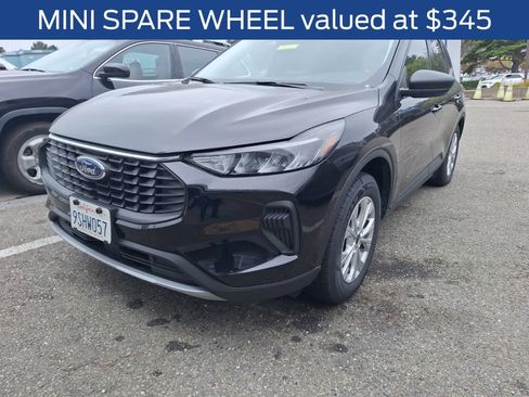 Used 2025 Ford Escape Active FWD image 4